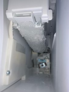 How To Defrost Samsung Ice Maker (Video Guide)